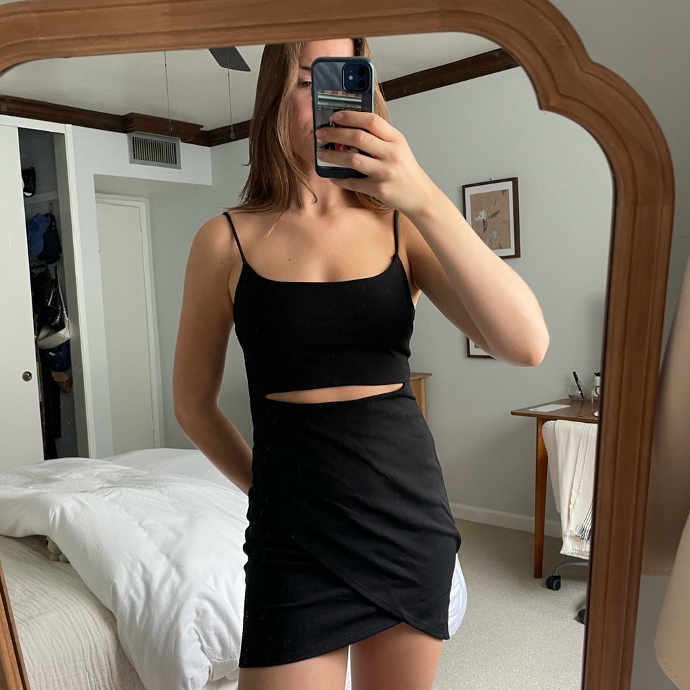 Lulus Cutout on the Town Black Bodycon Dress